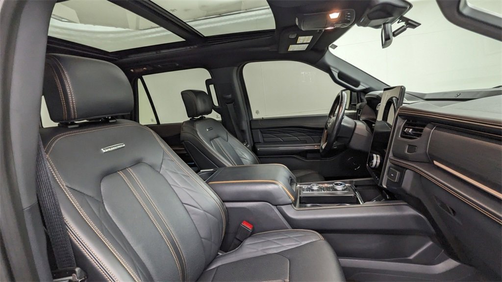 Certified 2023 Ford Expedition Platinum image 46
