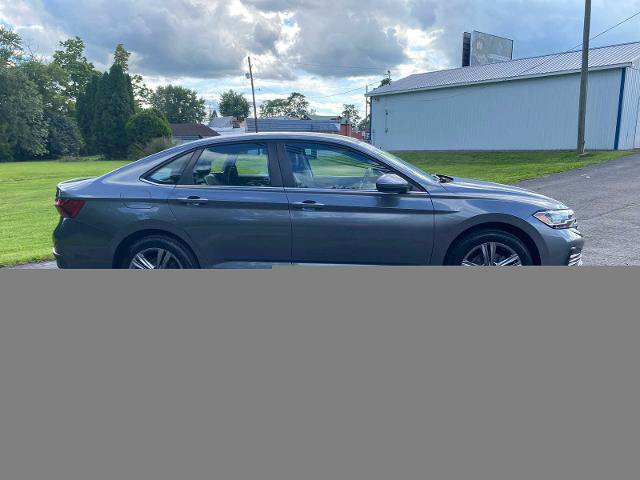 Used 2022 Volkswagen Jetta SE FWD image 10