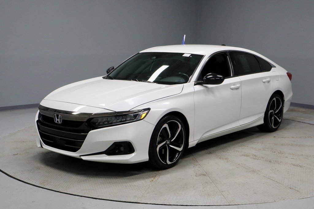 Used 2022 Honda Accord Sport image 7