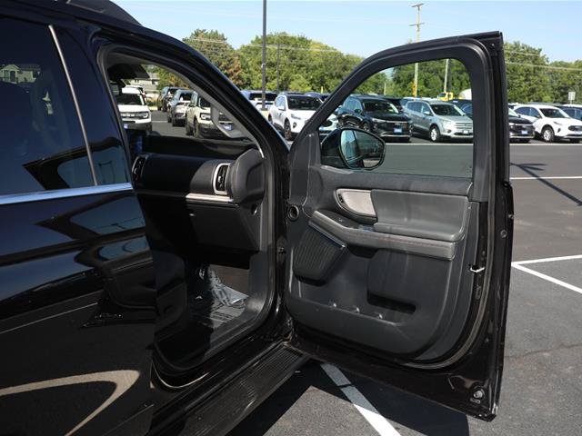 Certified 2025 Ford Expedition Max Active AWD/4WD image 29