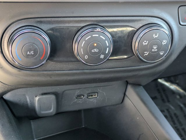Used 2025 Chevrolet Trax LS FWD image 18