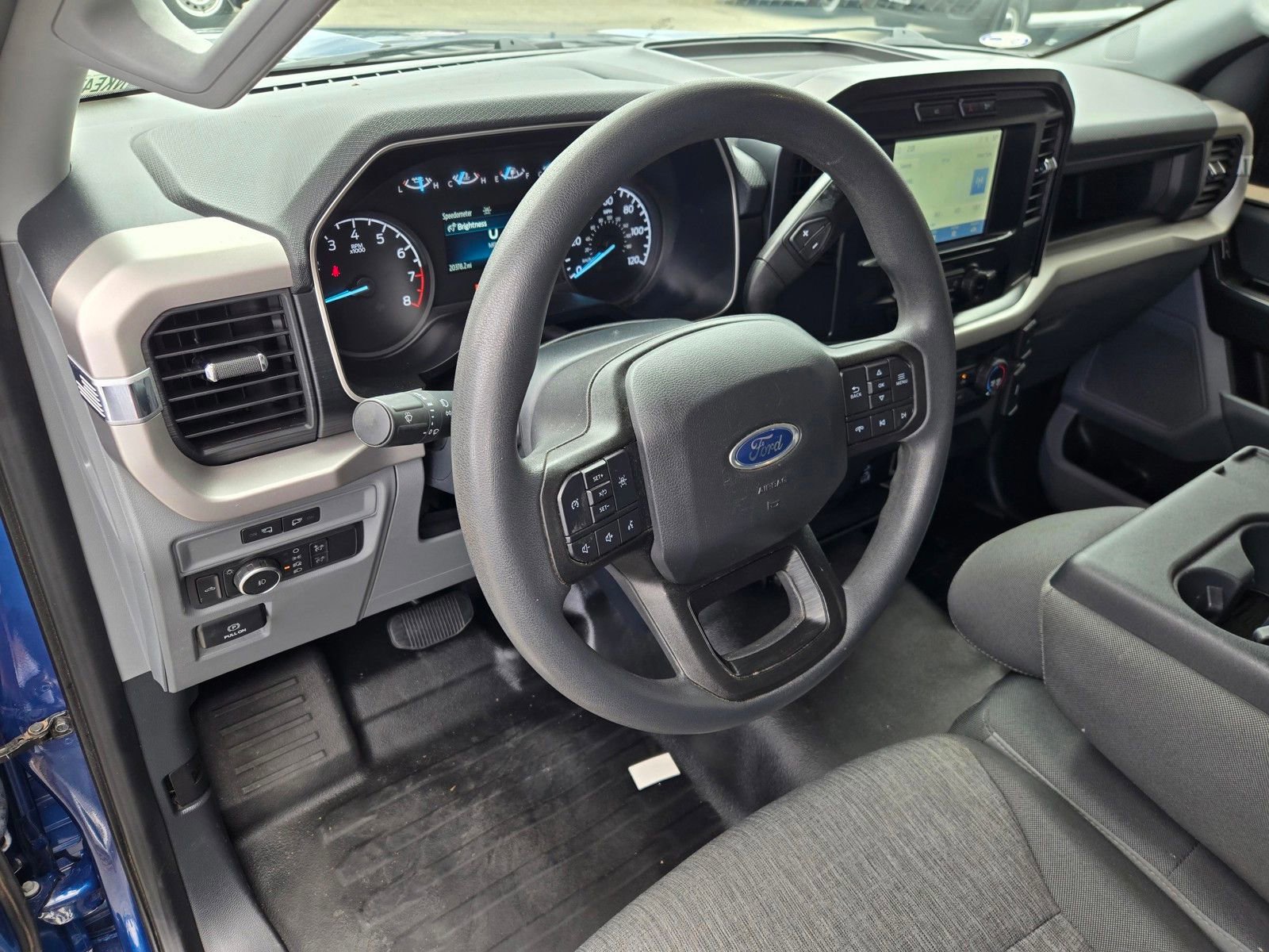 Certified 2022 Ford F150 XL w/ Equipment Group 101A High RWD image 14