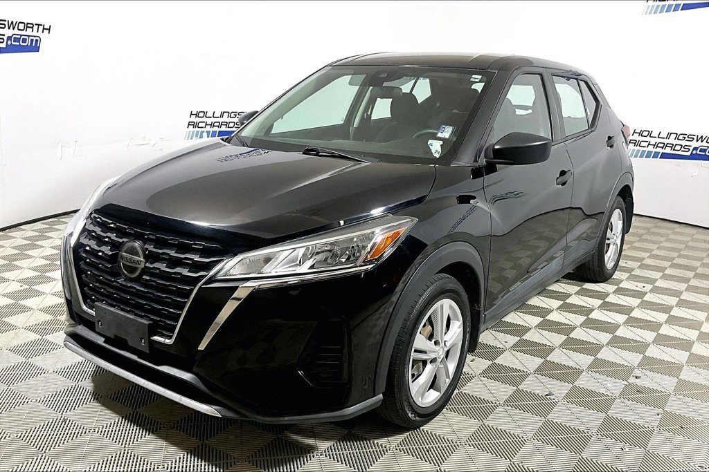 Used 2021 Nissan Kicks S