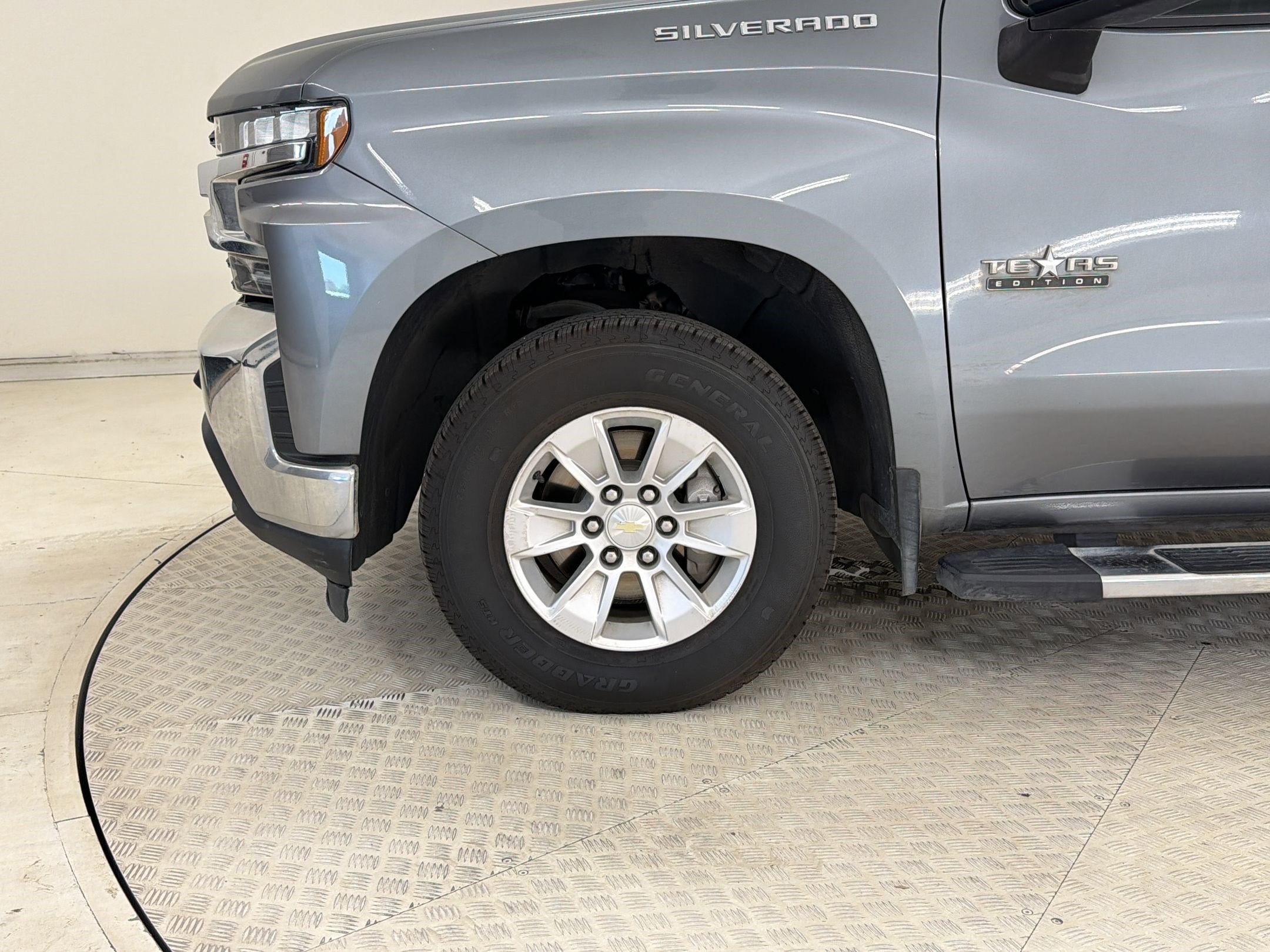 Used 2021 Chevrolet Silverado 1500 LT RWD image 7