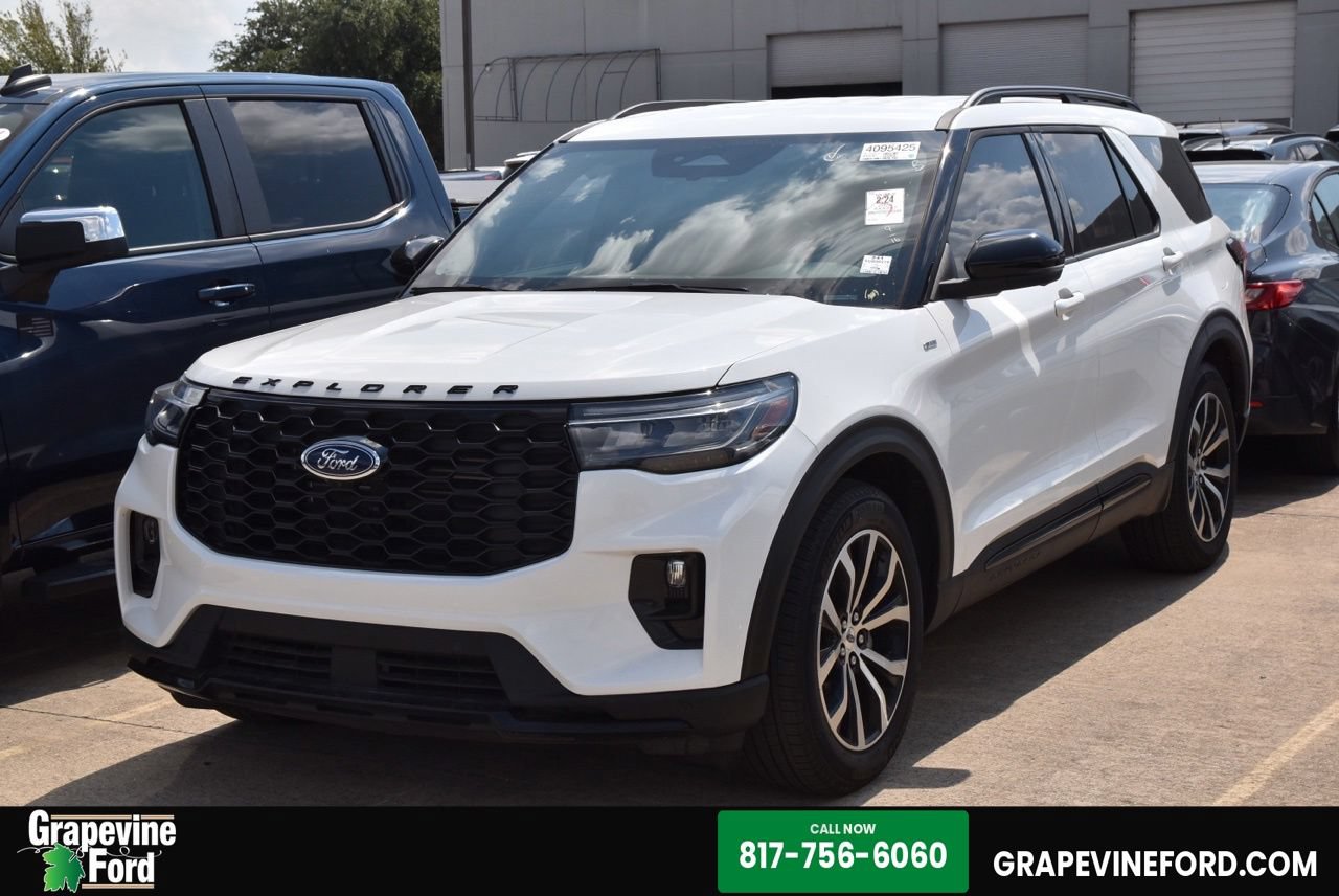 Certified 2025 Ford Explorer ST-Line