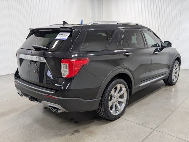 Certified 2020 Ford Explorer Platinum w/ Premium Technology Package image 6
