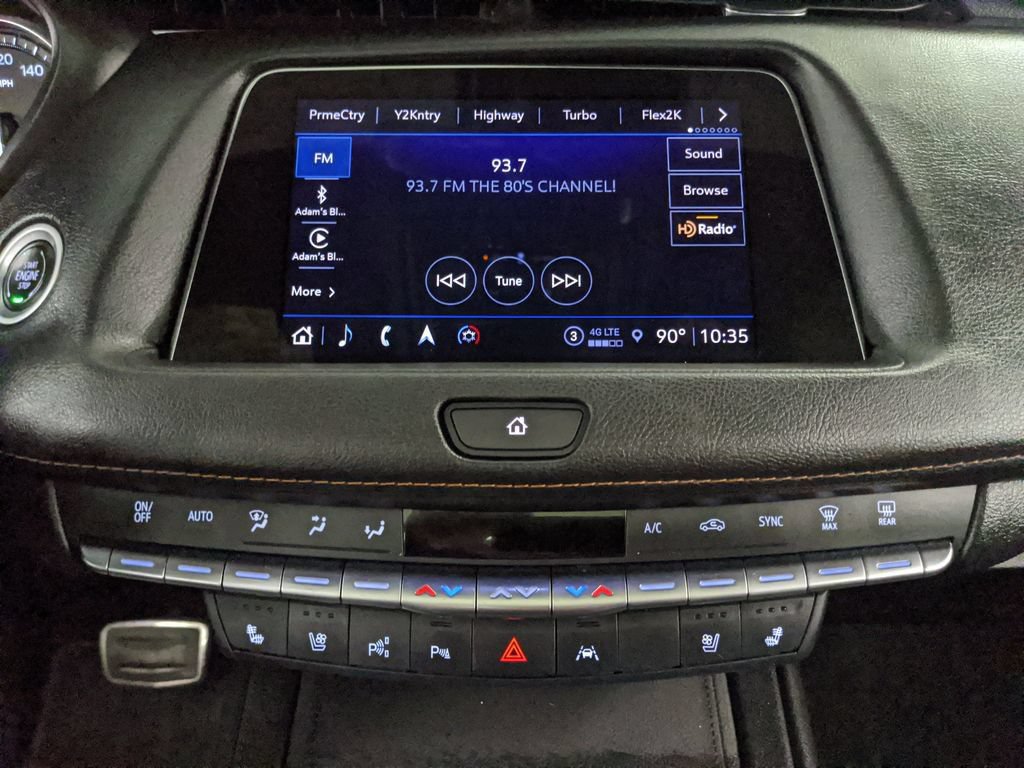 Used 2022 Cadillac XT4 Sport w/ Comfort Package AWD/4WD image 8