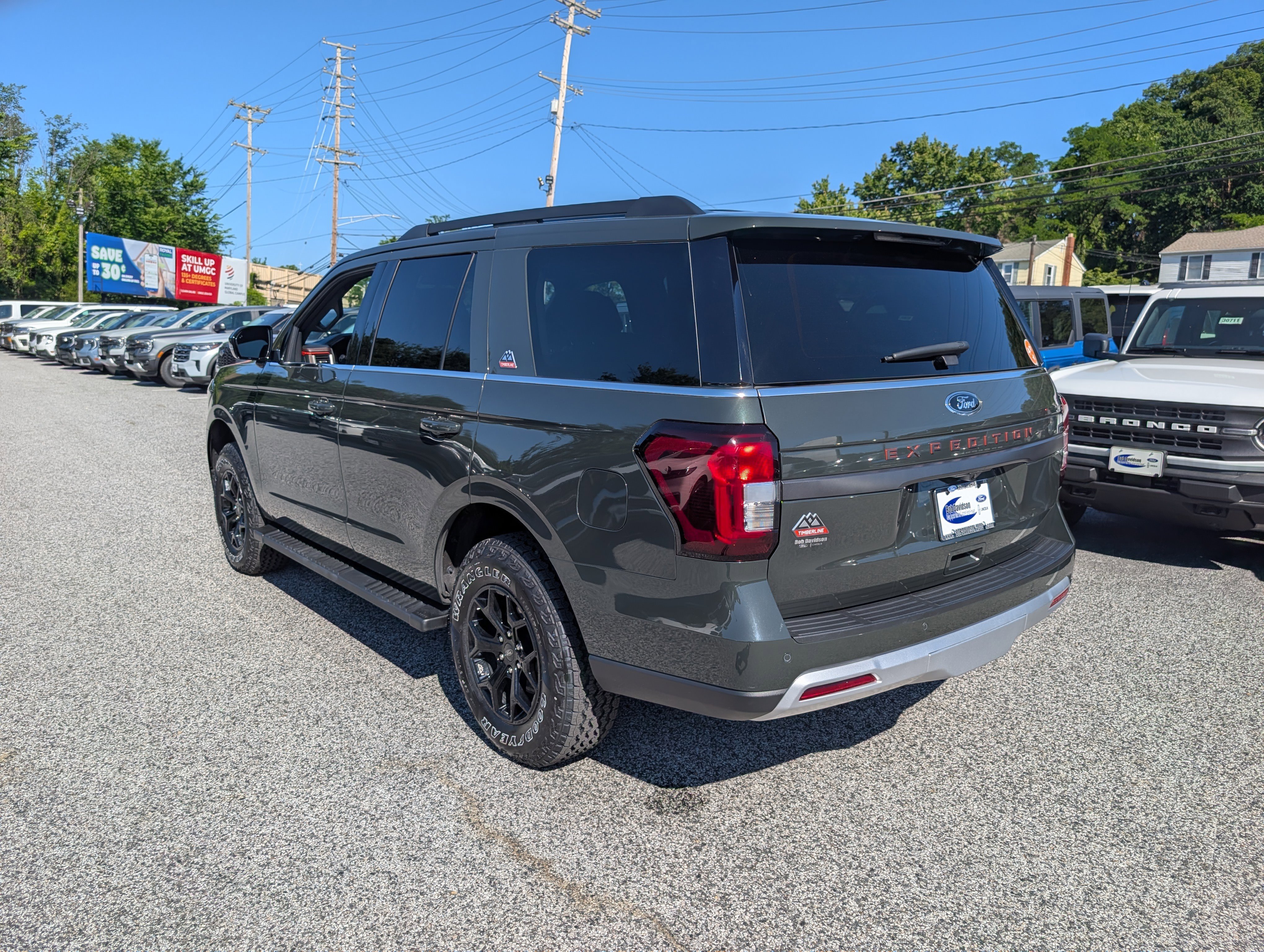 Certified 2022 Ford Expedition Timberline AWD/4WD image 5