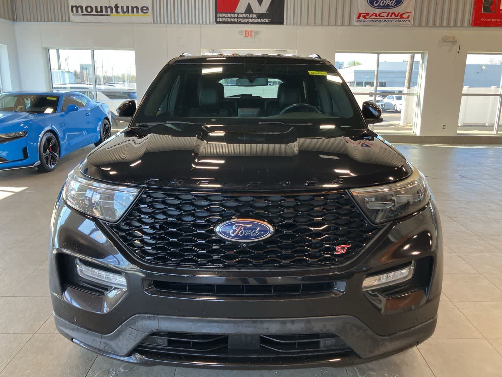 Certified 2020 Ford Explorer ST w/ ST Street Pack AWD/4WD image 2