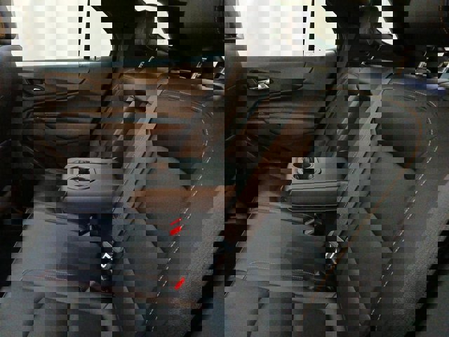 Used 2020 Chevrolet Equinox LT w/ Midnight Edition image 23