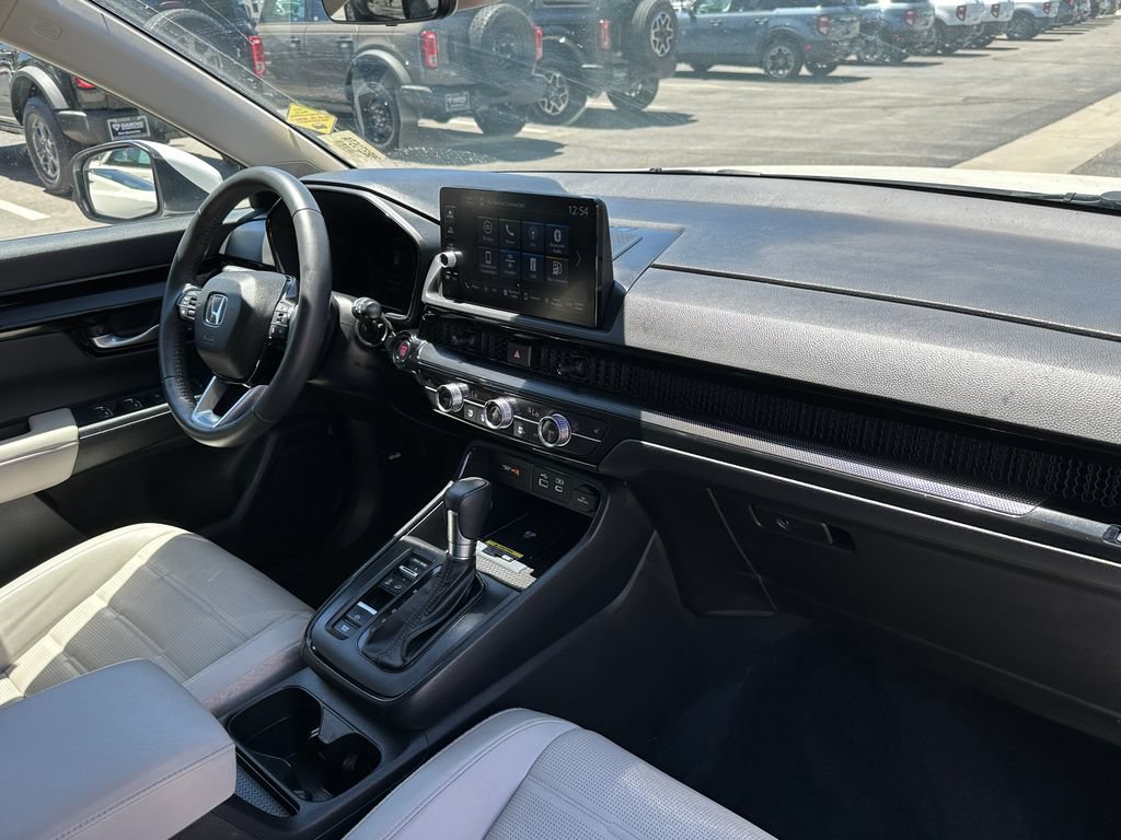 Used 2025 Honda CR-V EX-L image 16