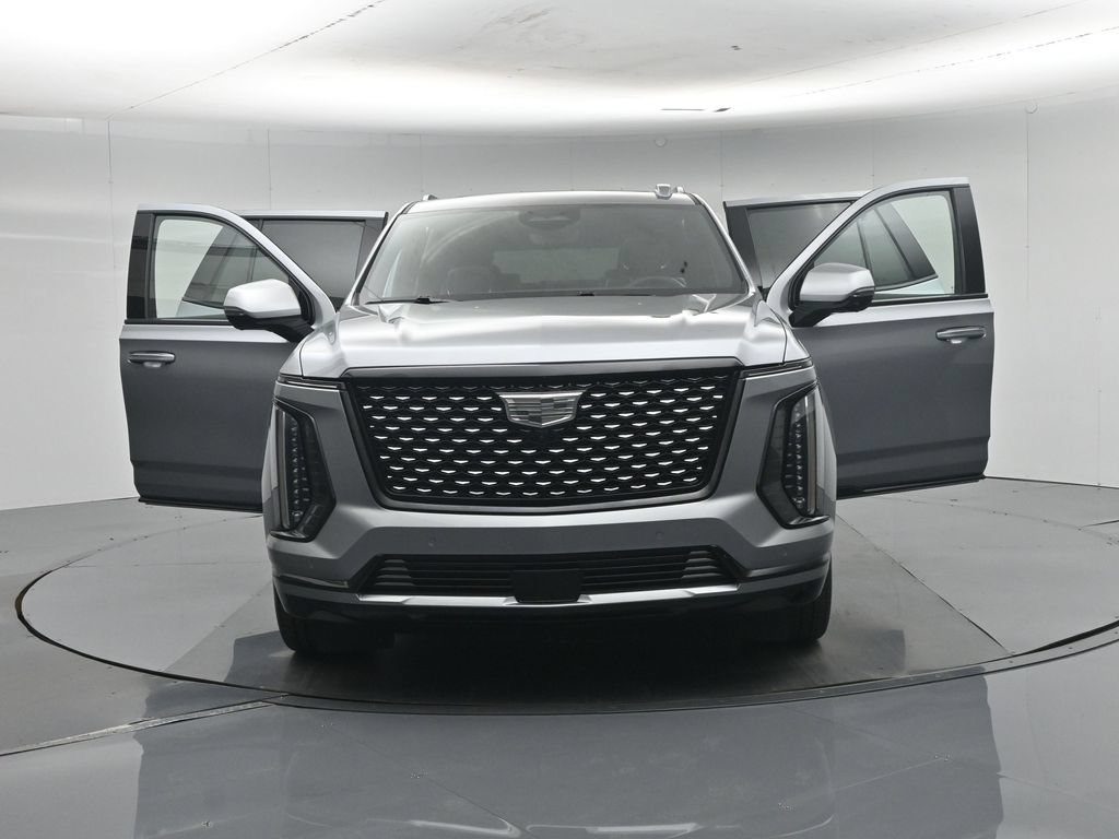 Used 2025 Cadillac Escalade Premium Luxury w/ Touring Package AWD/4WD image 39