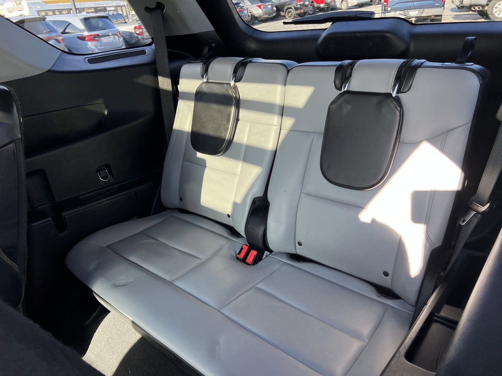 Certified 2021 Ford Explorer XLT w/ Equipment Group 202A AWD/4WD image 26