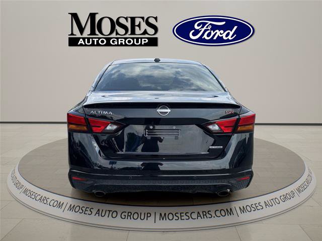 Used 2024 Nissan Altima 2.0 SR FWD image 6