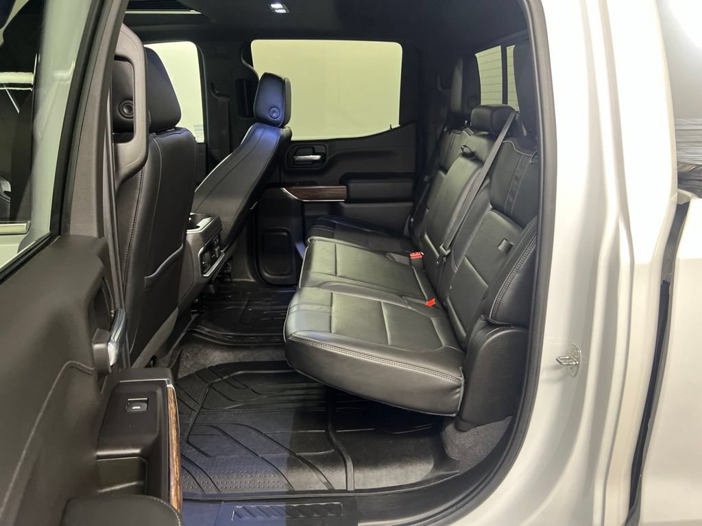 Used 2019 Chevrolet Silverado 1500 High Country w/ Technology Package AWD/4WD image 25