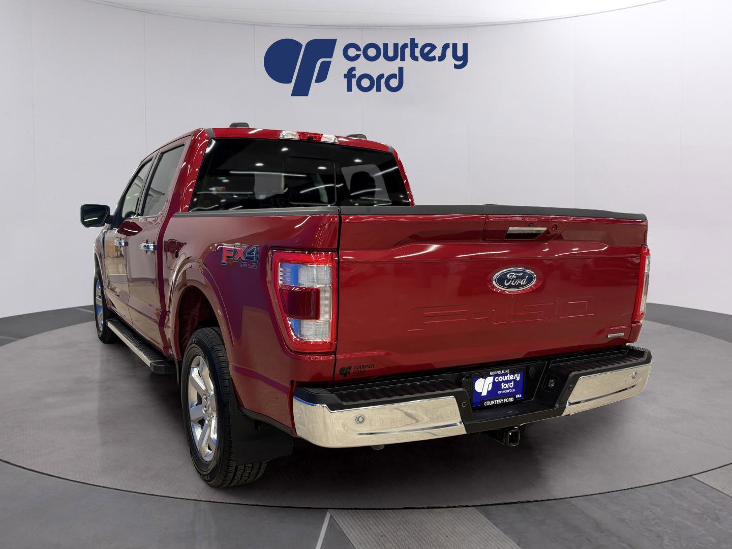 Certified 2022 Ford F150 Lariat w/ Equipment Group 502A High image 3