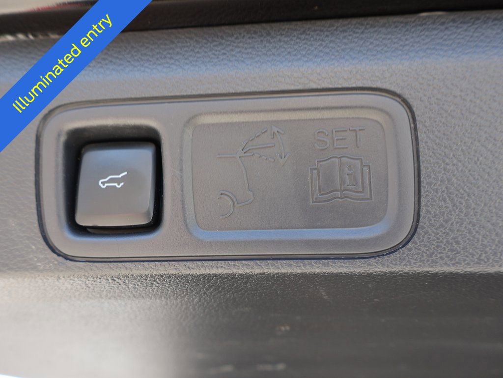 Certified 2024 Ford Expedition Limited image 17