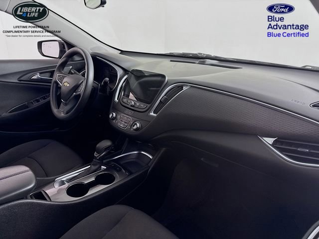 Used 2021 Chevrolet Malibu LT image 28