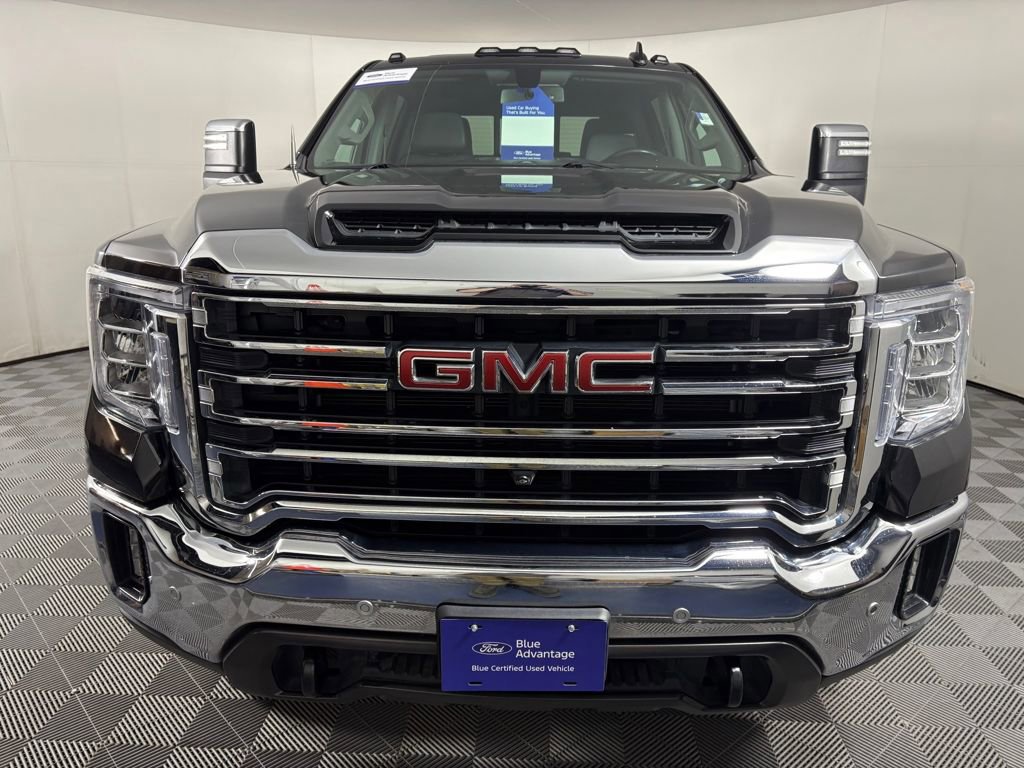 Used 2022 GMC Sierra 3500 SLT w/ SLT Premium Package image 8