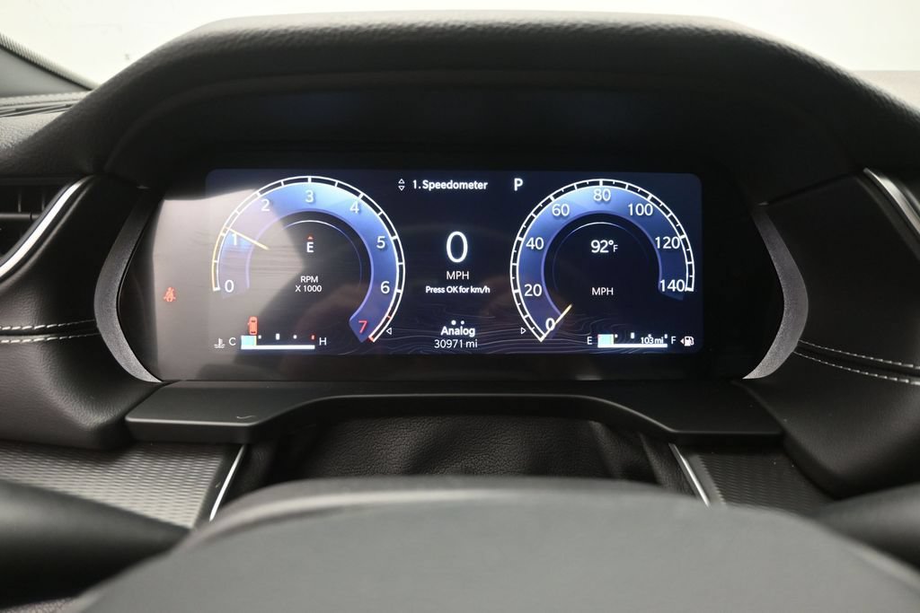 Used 2024 Jeep Grand Cherokee L Altitude RWD image 3