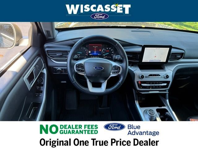 Certified 2022 Ford Explorer XLT w/ Equipment Group 202A image 13