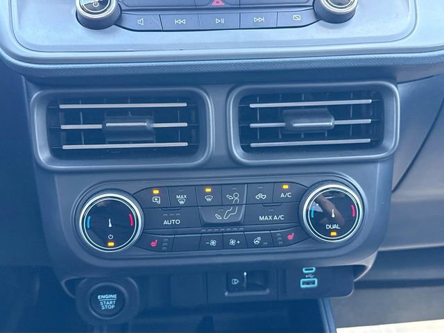 Certified 2024 Ford Maverick Lariat w/ Black Appearance Package image 34