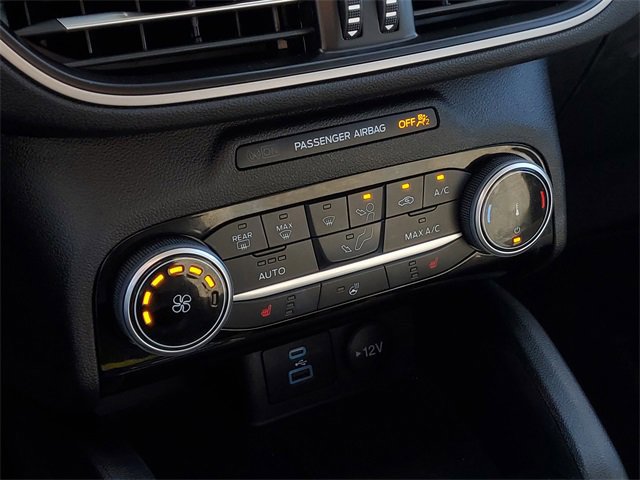 Certified 2022 Ford Escape SE w/ Cold Weather Package image 20