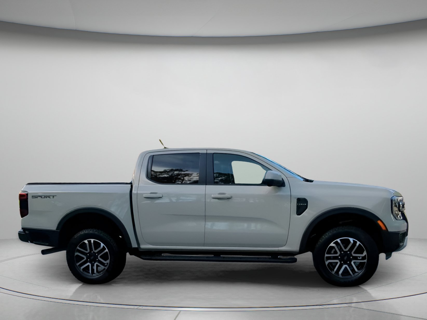 Certified 2026 Ford Ranger Lariat RWD image 33