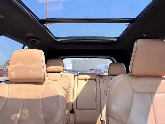 Used 2023 Jeep Grand Cherokee Summit image 21