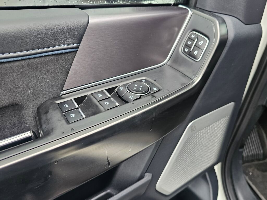 Certified 2024 Ford F150 Platinum image 19