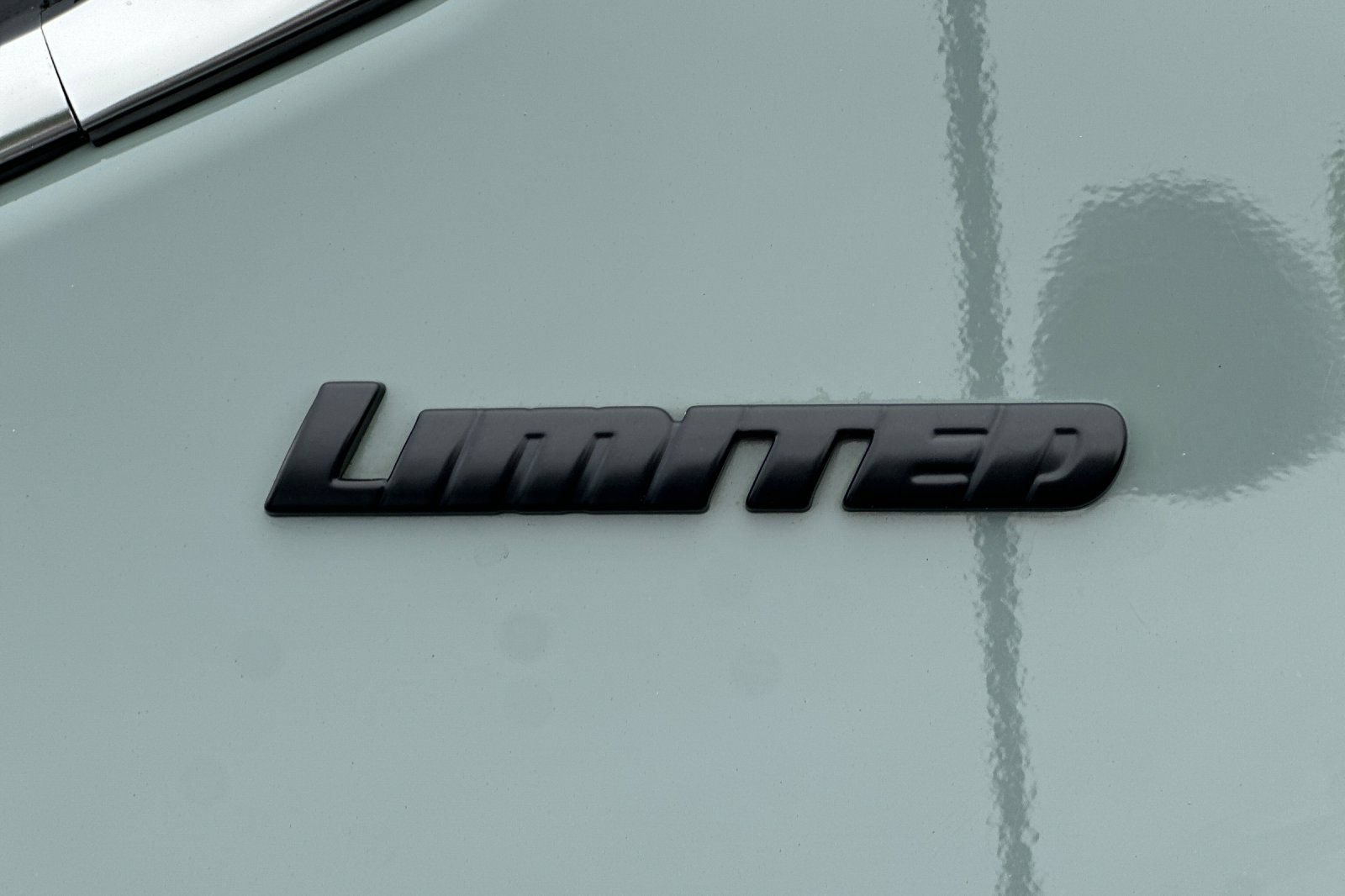 Used 2023 Toyota Tundra Limited w/ TRD Off-Road Package AWD/4WD image 29