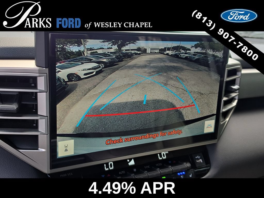 Used 2025 Toyota Tundra Limited AWD/4WD image 21