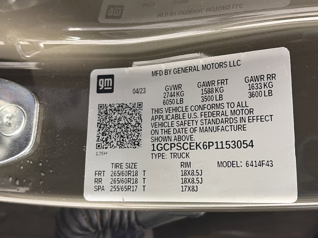 Used 2023 Chevrolet Colorado LT w/ LT Convenience Package III image 9