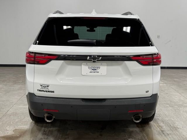 Used 2022 Chevrolet Traverse LT image 10