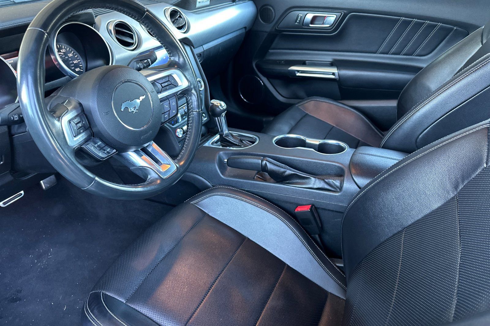 Certified 2023 Ford Mustang Premium RWD image 10