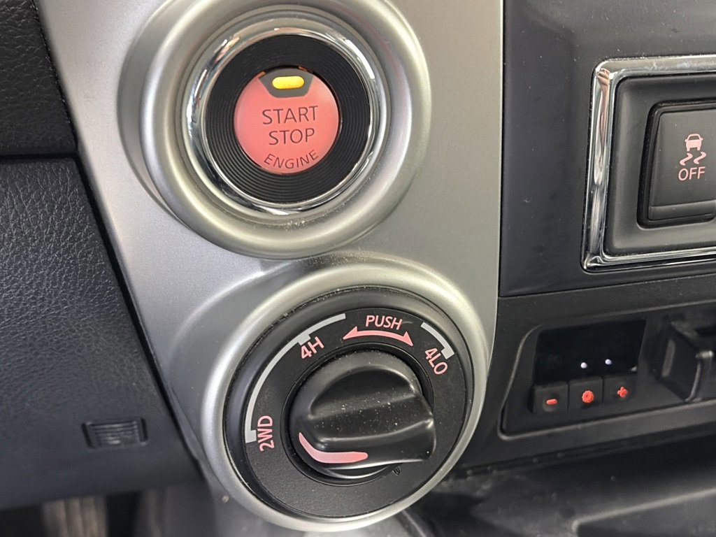 Used 2017 Nissan Titan PRO-4X image 23
