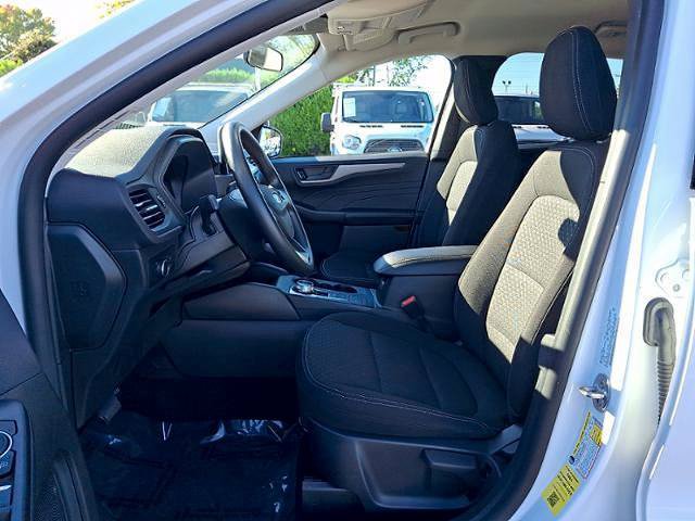 Certified 2025 Ford Escape Active AWD/4WD image 14