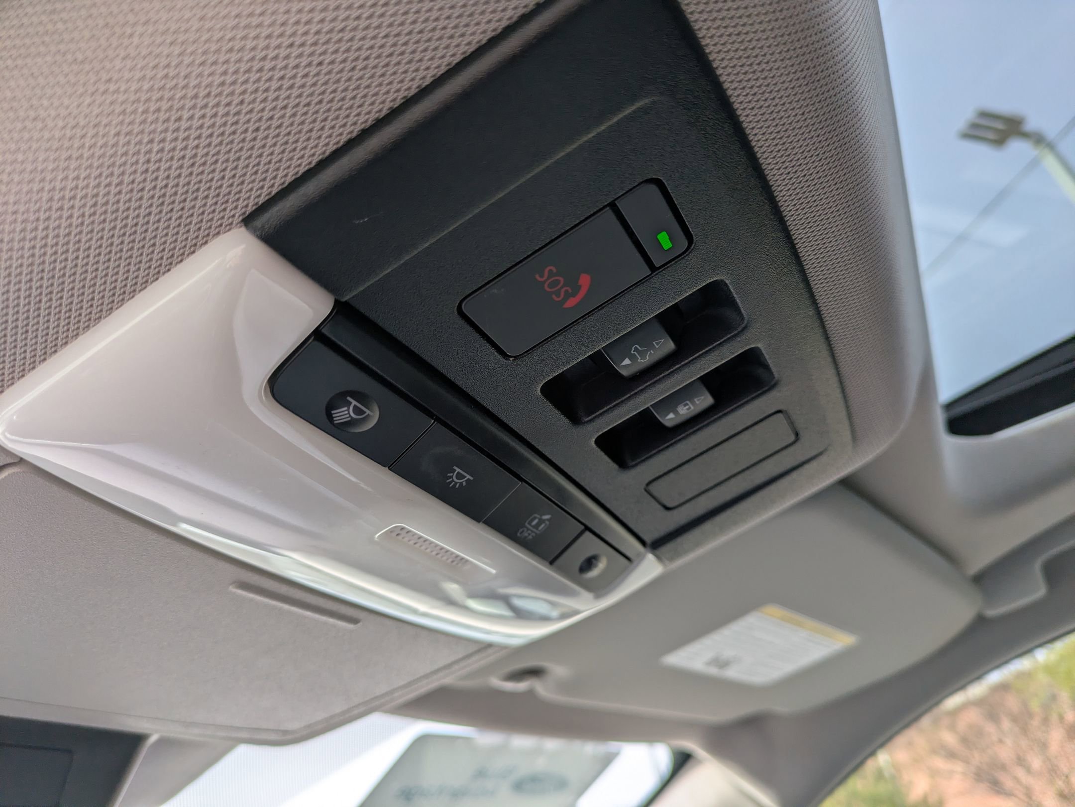 Used 2022 Nissan Rogue SV w/ SV Premium Package image 22