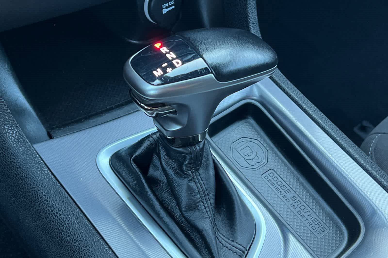 Used 2022 Dodge Charger SXT w/ Cold Weather Package image 21