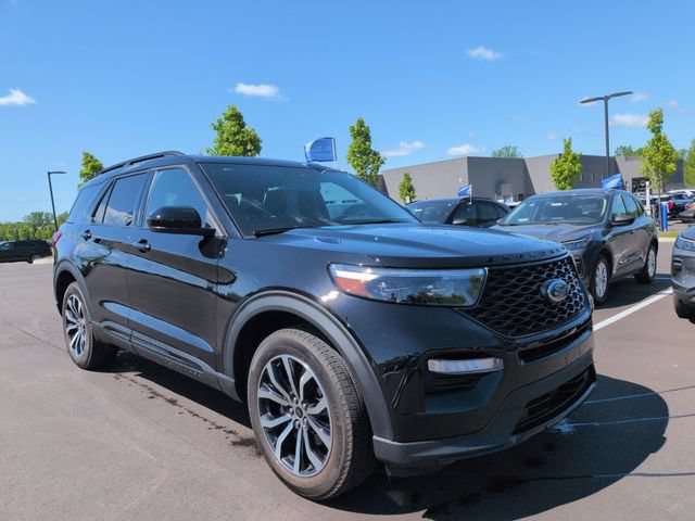 Certified 2023 Ford Explorer ST AWD/4WD image 12