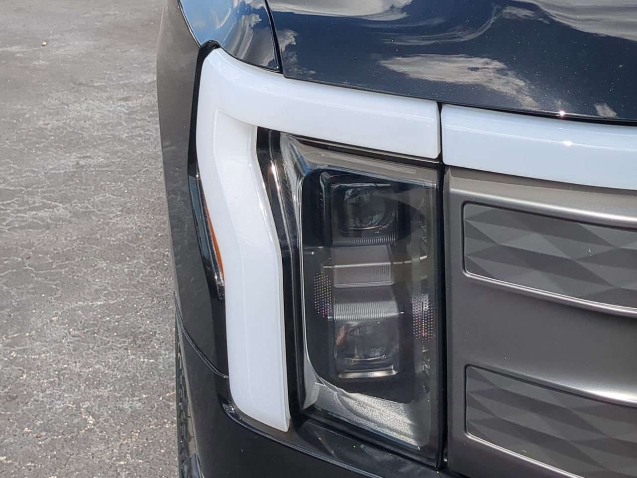 Certified 2023 Ford F150 Lightning Lariat w/ Max Trailer Tow Package image 10