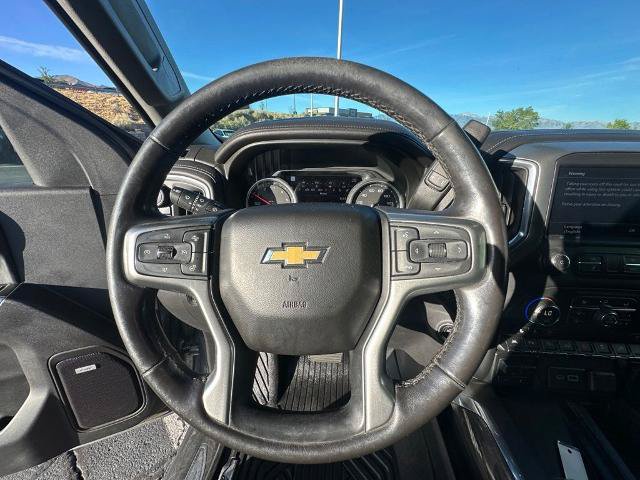 Used 2020 Chevrolet Silverado 1500 LTZ AWD/4WD image 17