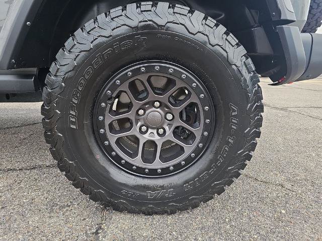 Used 2023 Jeep Wrangler Unlimited Rubicon w/ Xtreme 35 Tire Package AWD/4WD image 32