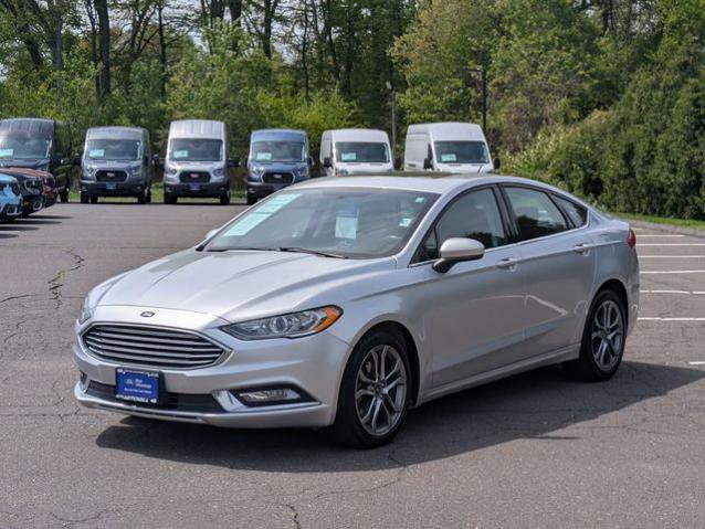 Certified 2017 Ford Fusion SE w/ Equipment Group 201A AWD/4WD image 7