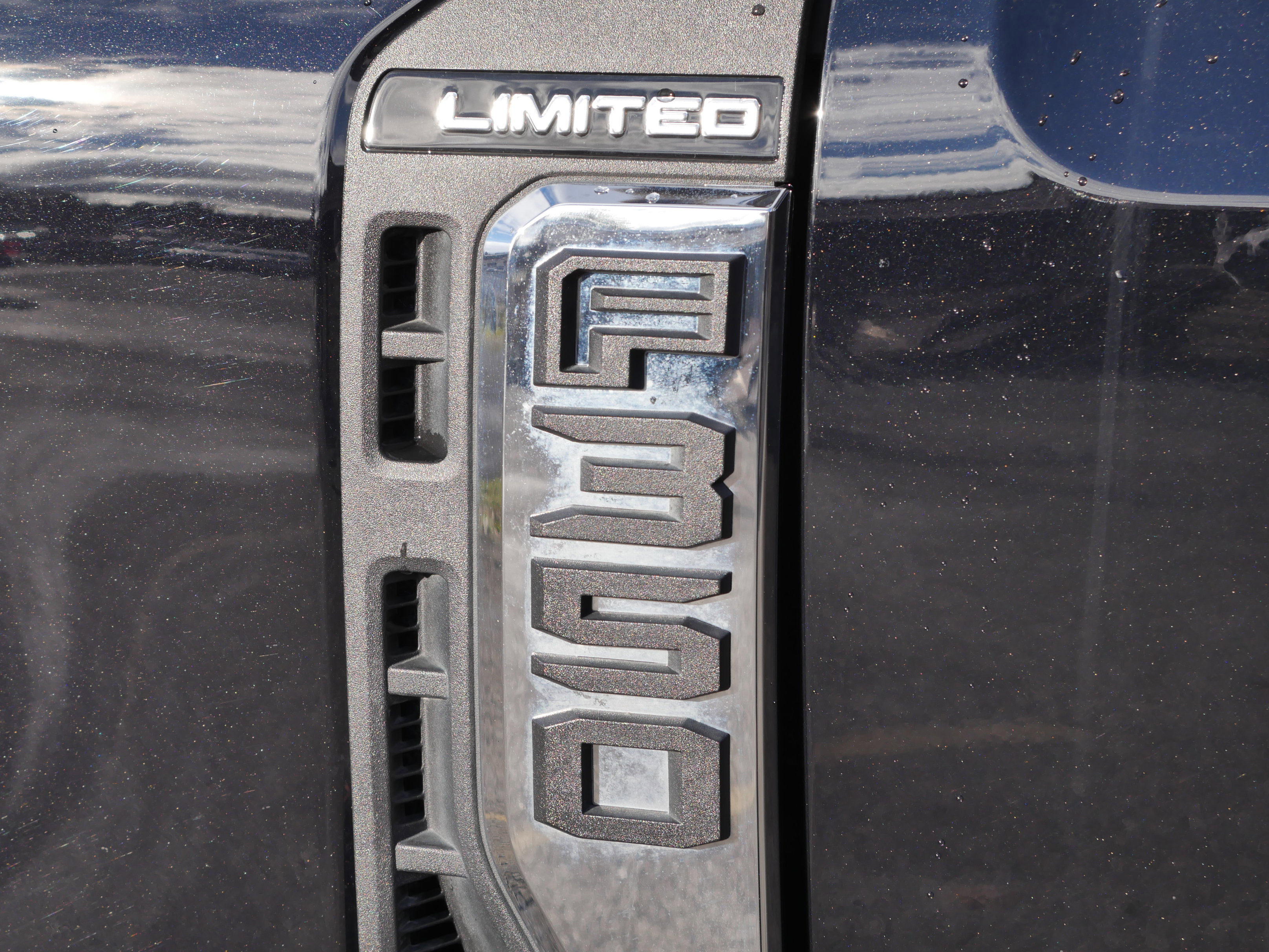 Certified 2024 Ford F350 Limited image 26