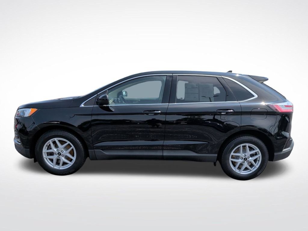 Certified 2023 Ford Edge SEL w/ Convenience Package AWD/4WD image 4