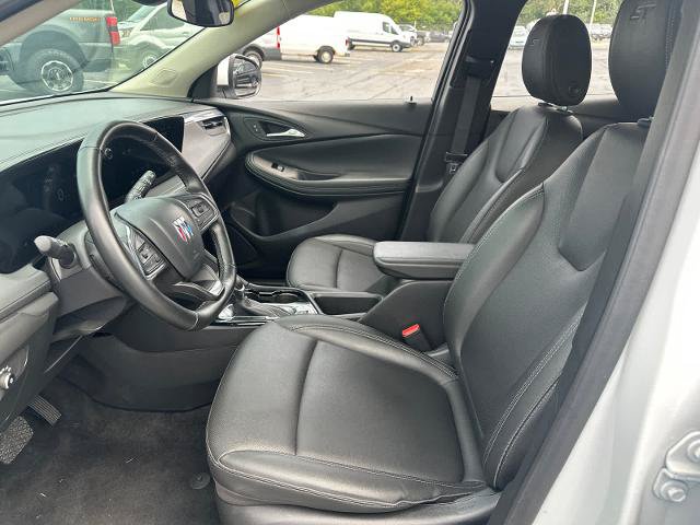 Used 2024 Buick Encore GX Sport Touring w/ Comfort Package FWD image 23