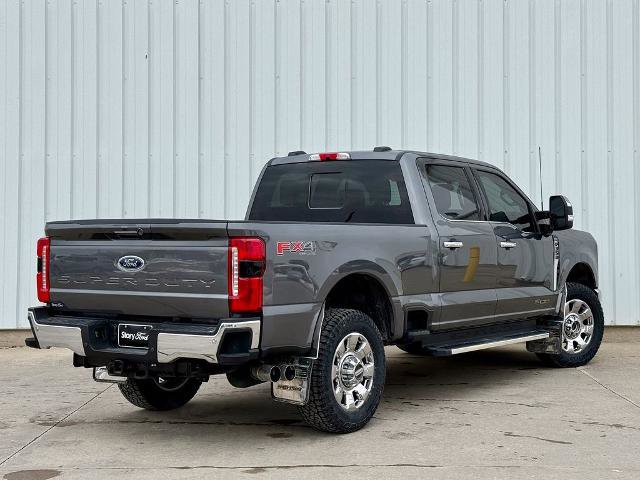 Certified 2023 Ford F350 Lariat w/ Chrome Package image 4