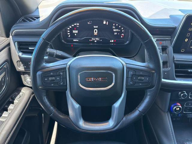 Used 2022 GMC Yukon XL SLT w/ SLT Luxury Package AWD/4WD image 13