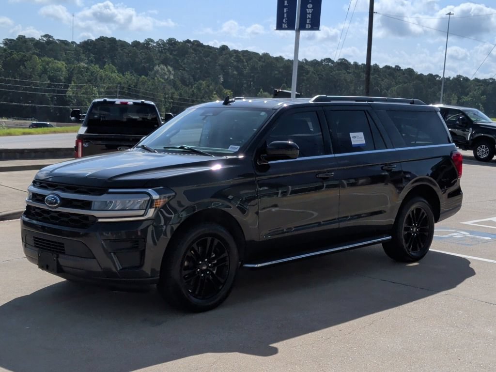 Certified 2023 Ford Expedition Max XLT RWD image 7